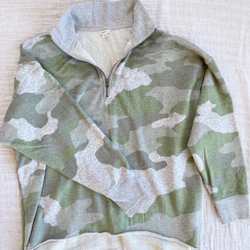 Aerie camo 1/4 zip sweater